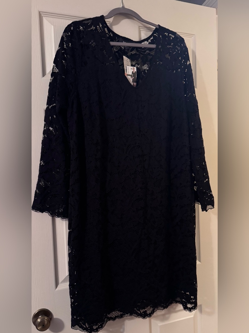 Karen Kane Black Lace Long Sleeve V-Neck Dress